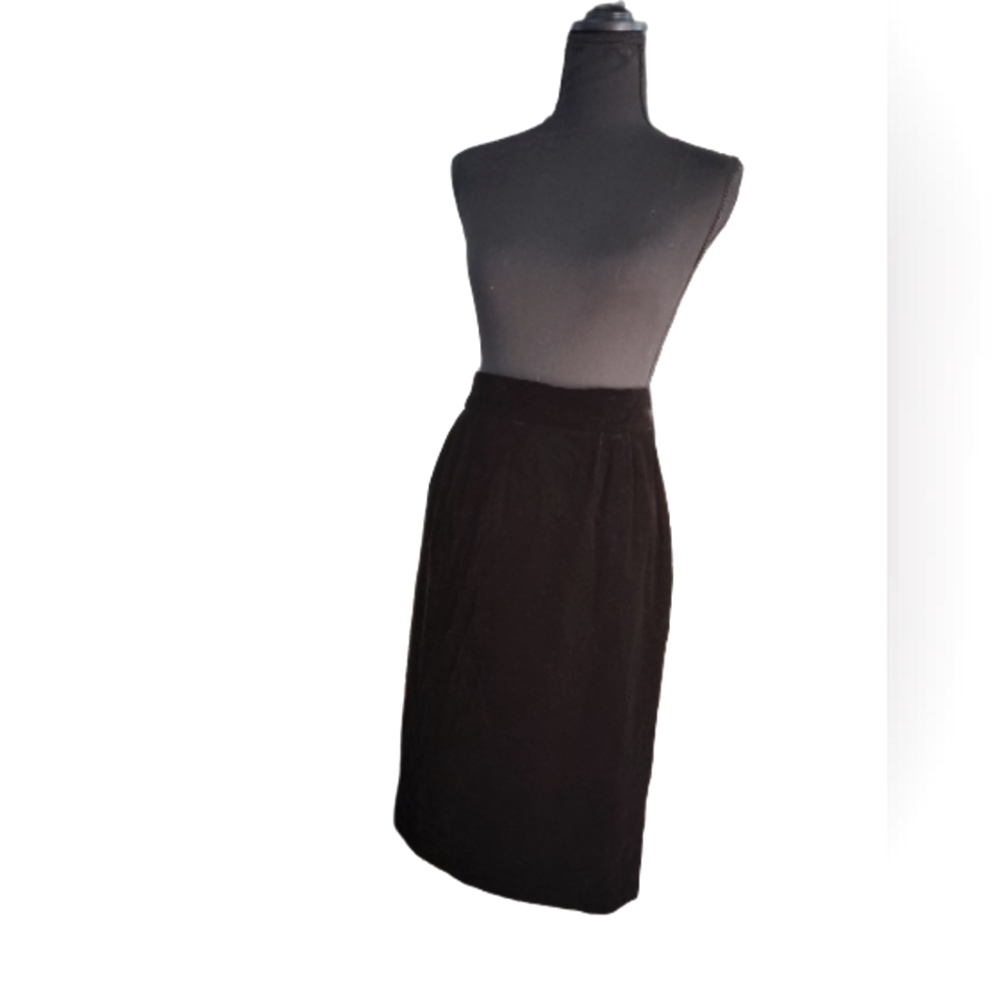 Vintage Valerie Stevens skirt. Size 10.
